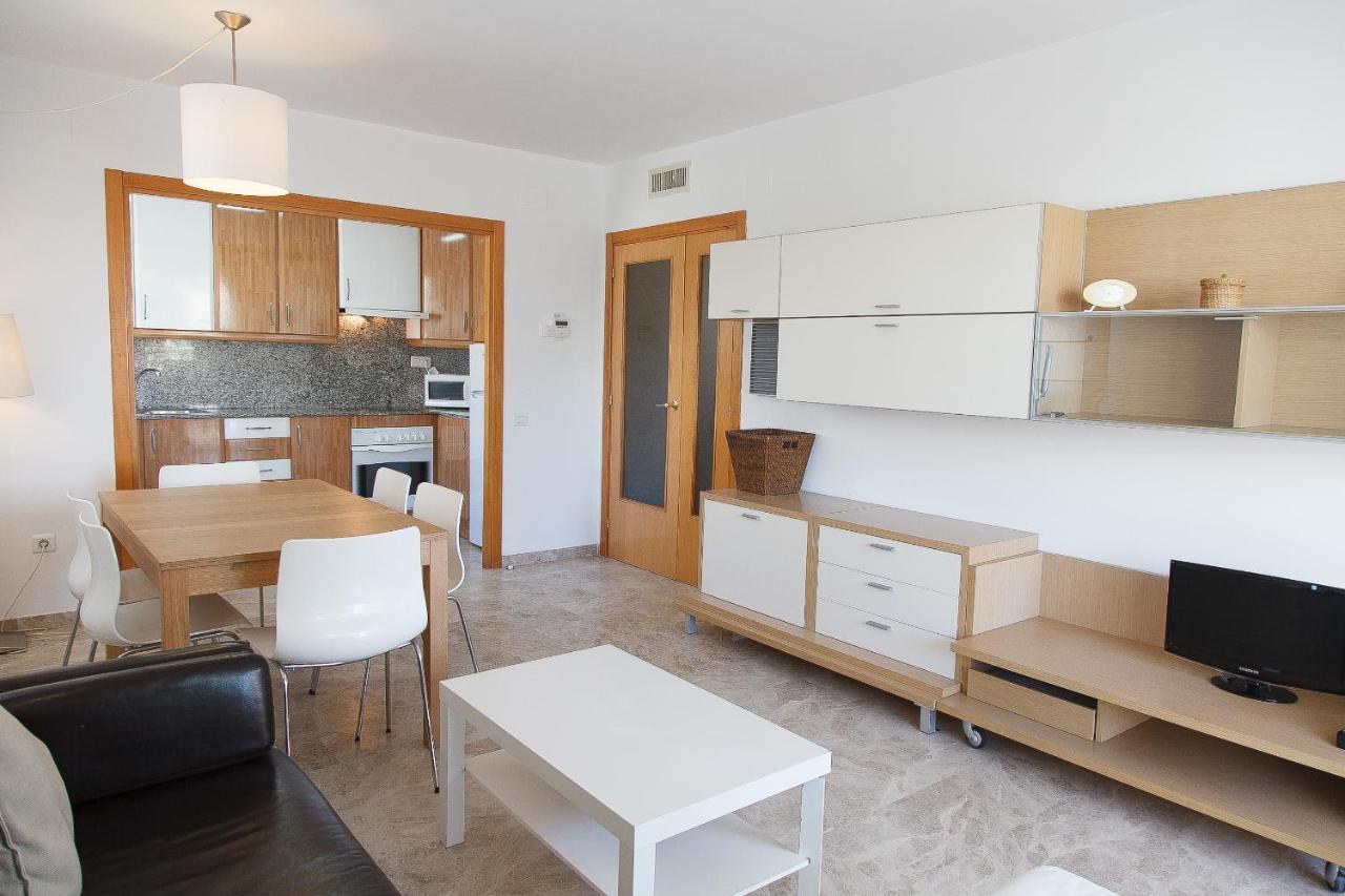 Uhc Ventura Park Apartments サロウ エクステリア 写真