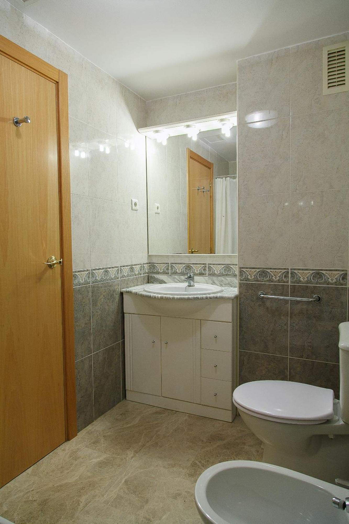 Uhc Ventura Park Apartments サロウ 部屋 写真