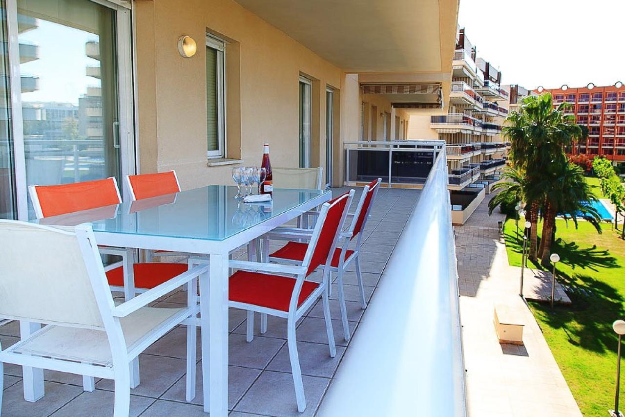 Uhc Ventura Park Apartments サロウ エクステリア 写真